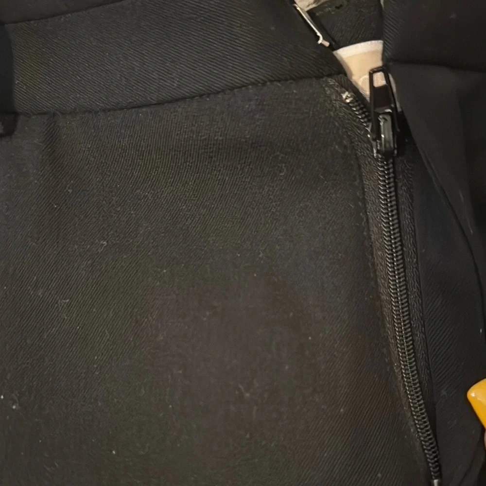 Michael Kors Black Trousers with Streamlined Fit - Picture 5 of 6